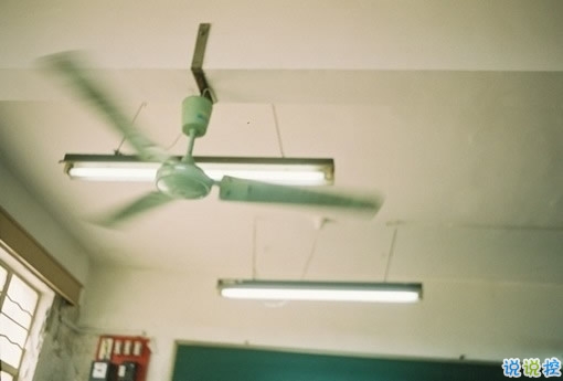 qq說說傷感女生帶絕情配圖 是真的感到心好累說說帶圖片11