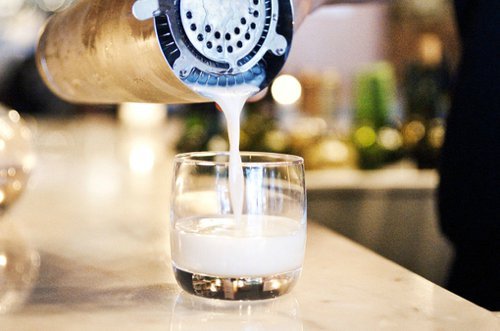 有詩(shī)意的簡(jiǎn)單但很有內(nèi)涵的說(shuō)說(shuō)帶圖片 躲過(guò)了爭(zhēng)吵決絕熬不過(guò)歲月漫長(zhǎng)9