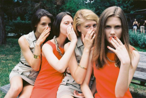 那些讓你聽到忍不住哭泣的經(jīng)典歌詞圖片說說4