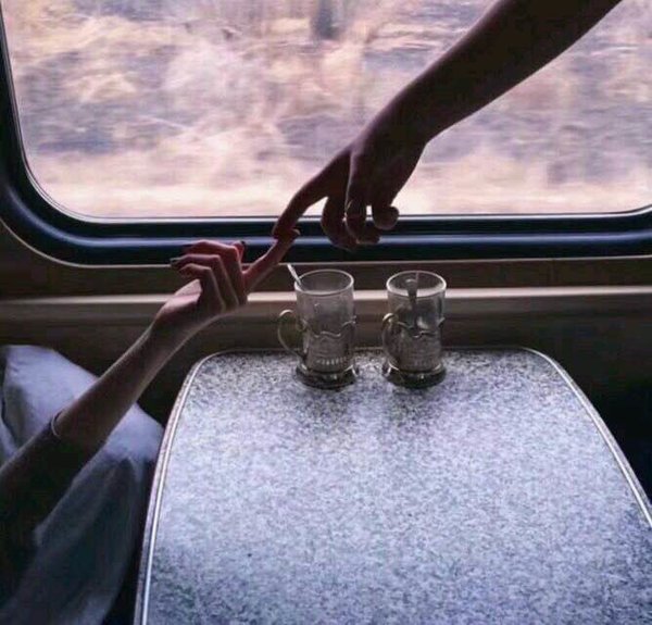 關(guān)于愛(ài)情和喜歡一個(gè)人的心事的經(jīng)典圖片說(shuō)說(shuō)4