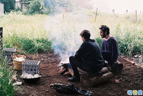 2018點(diǎn)贊最多的說(shuō)說(shuō)加圖片：速熱的人也速凍，熱鬧的人易散場(chǎng)11