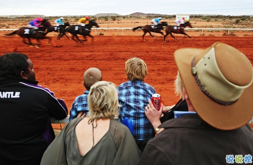 有關(guān)于戀愛的說說帶圖片2018最新說說 文字控大愛的愛情說說配圖9