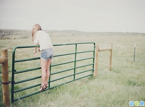 愛過的人都會(huì)懂的傷感說說 愛情讓人感到疲憊難過的說說1