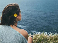 超霸氣灑脫的個(gè)性說(shuō)說(shuō)2018最新 不是真心給我的東西我不要