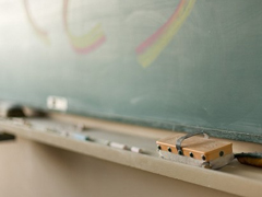 下雨天一個(gè)人心情感到沮喪的個(gè)性說說 一個(gè)人孤獨(dú)的個(gè)性說說大全