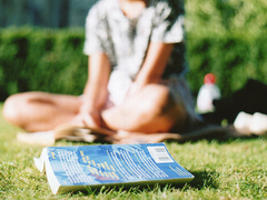 寫給離開喜歡的人的說說 濃烈的傷感涌上心頭的愛情說說