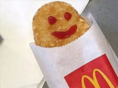 朋友圈心情說說簡短精辟 一句晚安然后各自熬夜