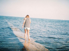 聽(tīng)著很走心很有道理的一句話(huà)說(shuō)說(shuō) 滿(mǎn)滿(mǎn)的正能量比較精辟的心情說(shuō)說(shuō)