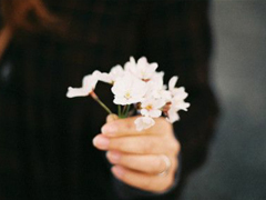 告別頹廢重新開(kāi)始的微信說(shuō)說(shuō) 一些讓你成長(zhǎng)的經(jīng)典句子