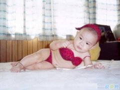 搞笑的說說段子：你說一句操，我就在心里默默為你鋪好了床