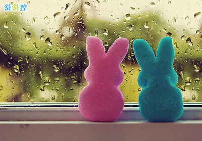 情人節(jié)說說帶圖片：今天有人問我情人節(jié)怎么過，我淡定地說略過