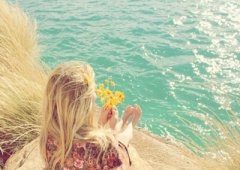 小清新說說圖片大全：最美的不是下雨天，是曾與你躲過雨的屋檐