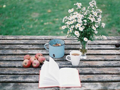 簡單唯美的一句話圖片說說有道理的那種 生活需要一點(diǎn)詩意