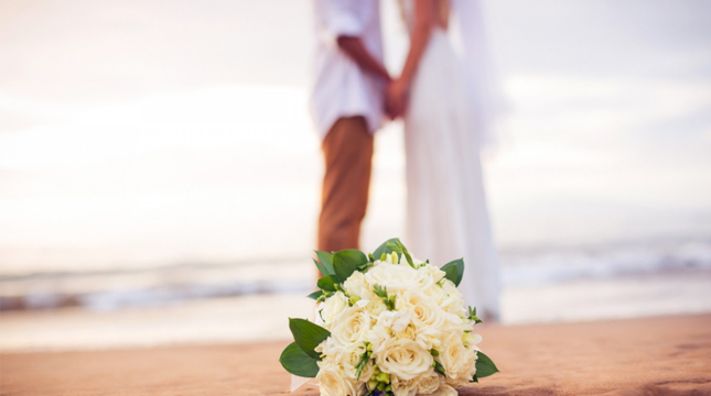 女生超甜的心情說說關于愛情帶圖片 很甜很撩的話適合發(fā)朋友圈配圖