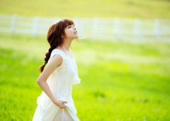 QQ個(gè)性說(shuō)說(shuō)帶圖片：別說(shuō)我冷，暖的時(shí)候你沒(méi)珍惜而已