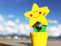 超拽個(gè)性說(shuō)說(shuō)帶圖片：一個(gè)人忙起來(lái)的樣子真酷，滿臉的關(guān)我屁事