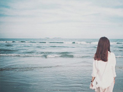 無奈放棄的傷感說說心情短語 好好照顧好自己不行就換我來照顧你