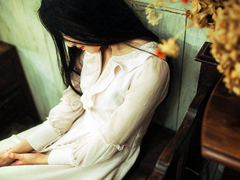 有些心酸的傷感句子 人生在世常常感到孤獨的句子