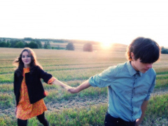 異地戀心酸無奈的句子排行榜 異地戀的心酸心情語錄