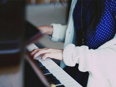 失戀后痛不欲生的傷感說說 看了就忍不住哭的說說心真的很痛