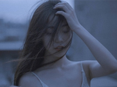 心里憋著難受的傷感說比較現(xiàn)實 越長大越明白那些道理的說說