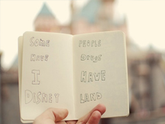 短一點(diǎn)的傷感說說心酸至極 放棄你放過自己的傷感說說