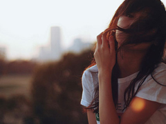 愛(ài)到痛了痛到哭了的傷感愛(ài)情說(shuō)說(shuō) 很難過(guò)快不能呼吸的憂(yōu)傷說(shuō)說(shuō)