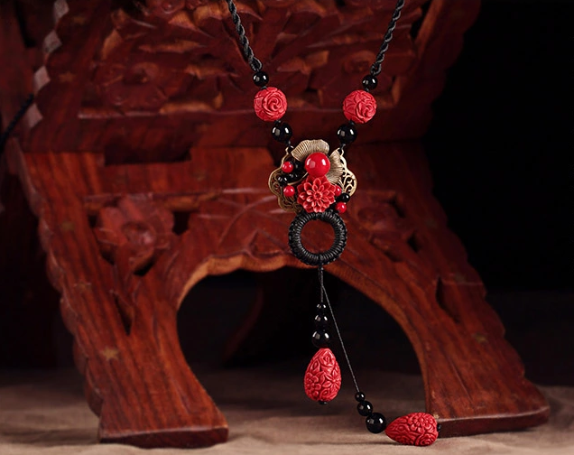 紅朱砂吊墜簡約毛衣鏈復(fù)古風(fēng)項(xiàng)鏈?zhǔn)罪? src="/yuedu/d/file/bigpic/190404/04/13-1F9251JK8.png" style="height: 559px; width: 750px;" / data-ZiiN="h8DAMK"><br / data-0bkU="YfLZdy">
<img alt=