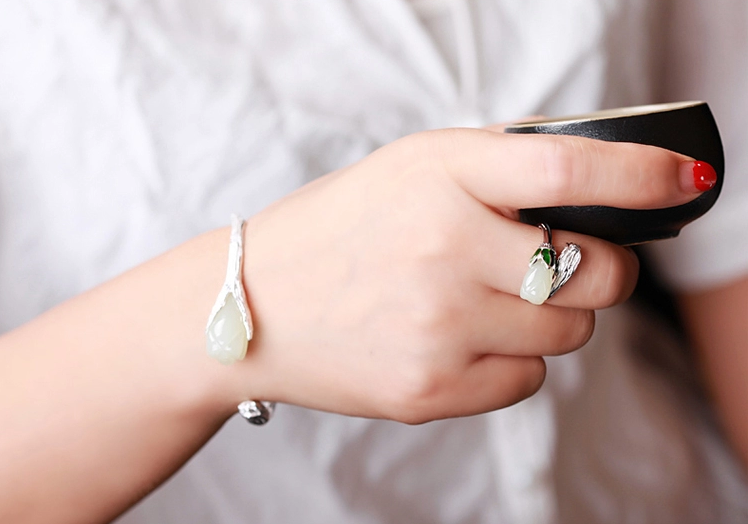 匠心啟航閱讀復古風白玉蘭花開口手鐲