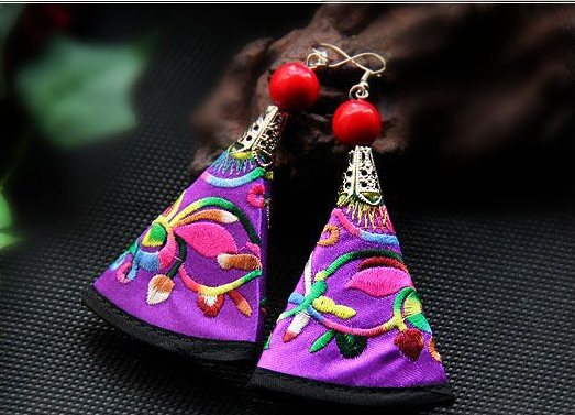 匠心啟航閱讀手工繡花耳飾飾品