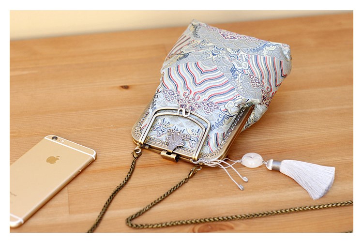 匠心啟航閱讀復(fù)古小手拎包小巧可愛手工包