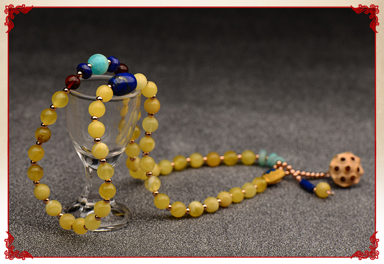 簡約大方復(fù)古蓮蓬吊墜黃蜜蠟手串