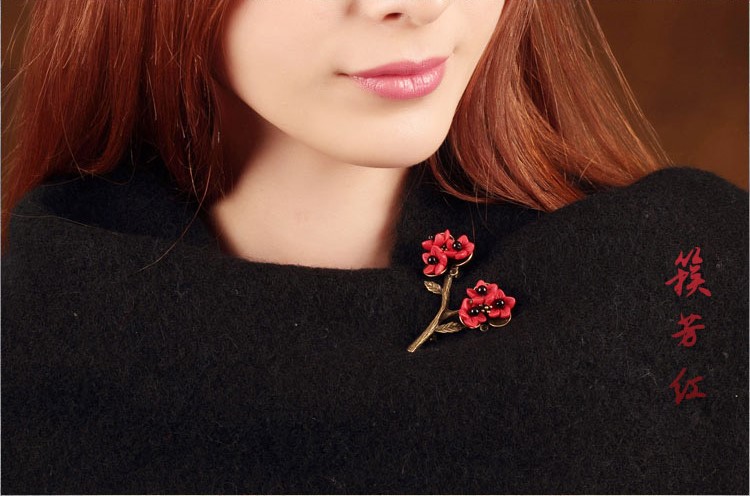 匠心啟航閱讀紅色梅花花朵飾品