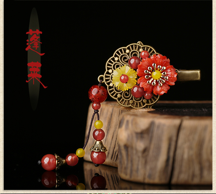 古典優(yōu)雅發(fā)夾:蓬萊花朵發(fā)夾頭飾