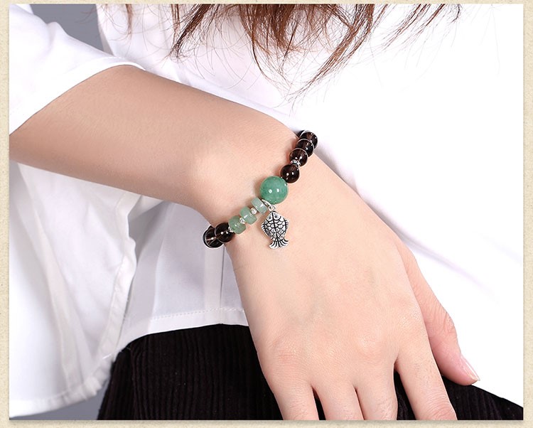 茶水晶手鏈:簡約個性純銀魚吊墜手串首飾