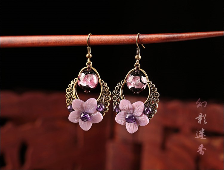 幻影迷香:清新迷人紫色花朵耳環(huán)