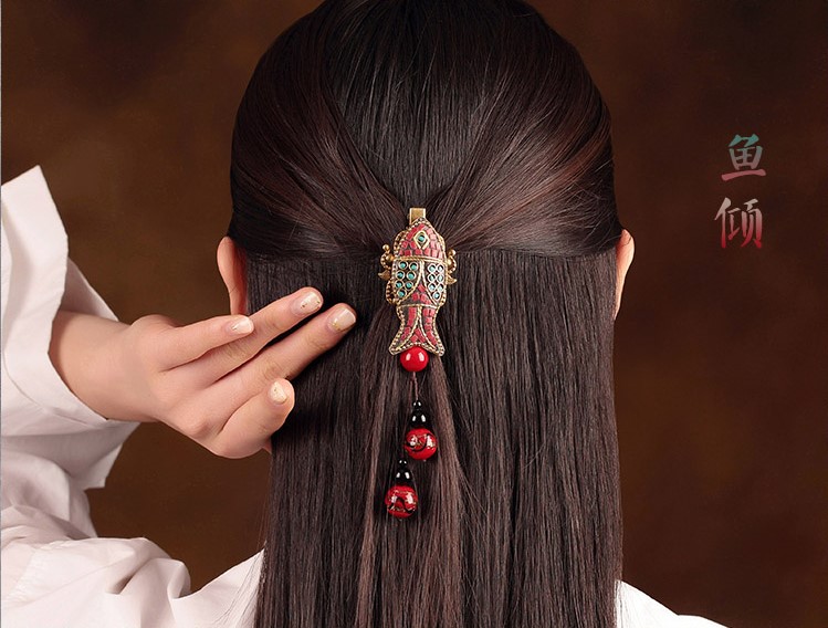 魚傾發(fā)夾頭飾:文藝端莊精致魚兒發(fā)夾圖片