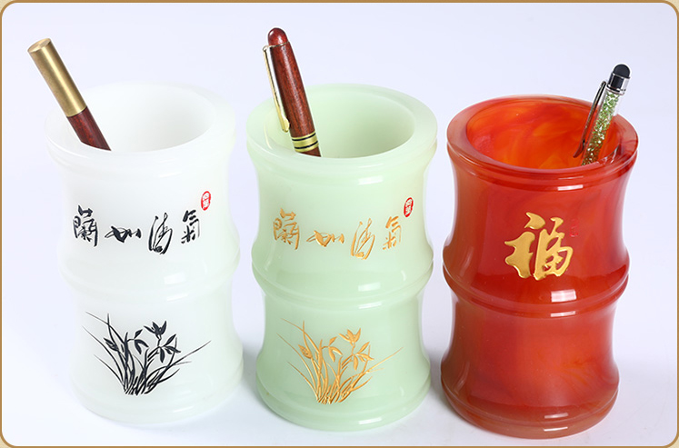 三色匠心啟航閱讀氣清如蘭玉石筆筒