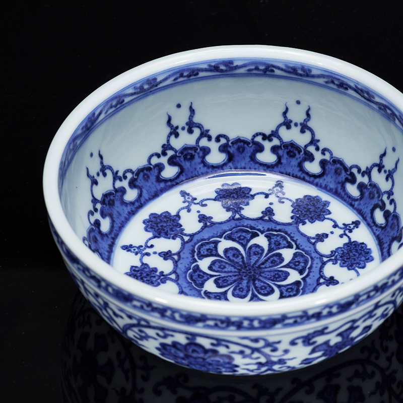 清乾隆青花纏枝蓮紋樣水盂(仿)