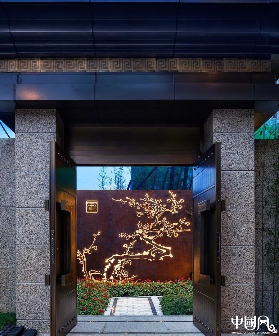 分析圍墻大門風(fēng)水講究:了解圍墻大門風(fēng)水原則