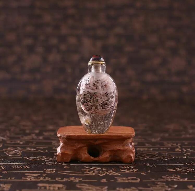 天然水晶內(nèi)畫(huà)鼻煙壺:山居圖