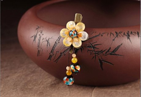 陽光花朵發(fā)夾,清新淡黃花頭飾